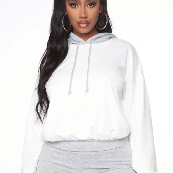 Lounge/ jogger set - Picture 2 of 3